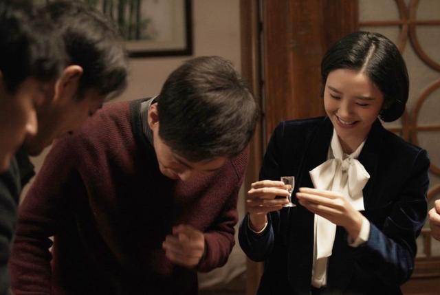 《乔家的儿女》乔一成项南方结婚,乔家大哥的婚姻也终于圆满了休闲区蓝鸢梦想 - Www.slyday.coM 《乔家的儿女》乔一成项南方结婚,乔家大哥的婚姻也终于圆满了休闲区蓝鸢梦想 - Www.slyday.coM