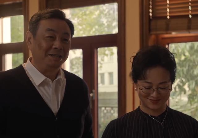 《乔家的儿女》乔一成项南方结婚,乔家大哥的婚姻也终于圆满了休闲区蓝鸢梦想 - Www.slyday.coM 《乔家的儿女》乔一成项南方结婚,乔家大哥的婚姻也终于圆满了休闲区蓝鸢梦想 - Www.slyday.coM