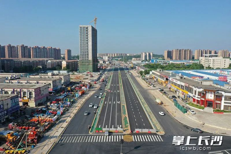 长沙城南这条主干道大变样|长沙市|汽车_新浪新闻