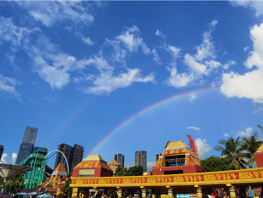 天氣盲盒模式晴天太陽雨和雙彩虹你的朋友圈有沒有被刷屏