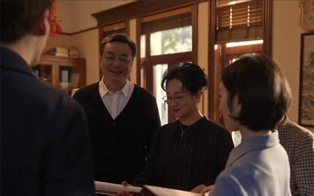 《乔家的儿女》乔一成两任妻子,一个真心对乔家,一个算计乔家休闲区蓝鸢梦想 - Www.slyday.coM 《乔家的儿女》乔一成两任妻子,一个真心对乔家,一个算计乔家休闲区蓝鸢梦想 - Www.slyday.coM