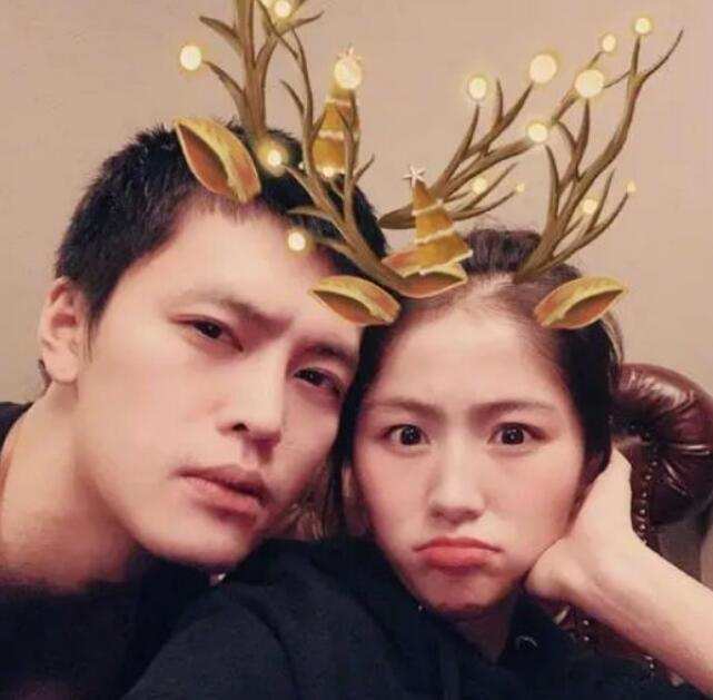 又一对明星夫妻离婚!1年前结婚,孩子不到1岁,去年曾上带娃综艺休闲区蓝鸢梦想 - Www.slyday.coM 又一对明星夫妻离婚!1年前结婚,孩子不到1岁,去年曾上带娃综艺休闲区蓝鸢梦想 - Www.slyday.coM