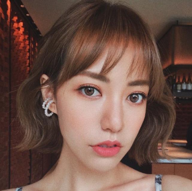 焦恩俊为女儿庆生,焦曼婷继承父亲高颜值,之前被怀疑患上抑郁症休闲区蓝鸢梦想 - Www.slyday.coM 焦恩俊为女儿庆生,焦曼婷继承父亲高颜值,之前被怀疑患上抑郁症休闲区蓝鸢梦想 - Www.slyday.coM