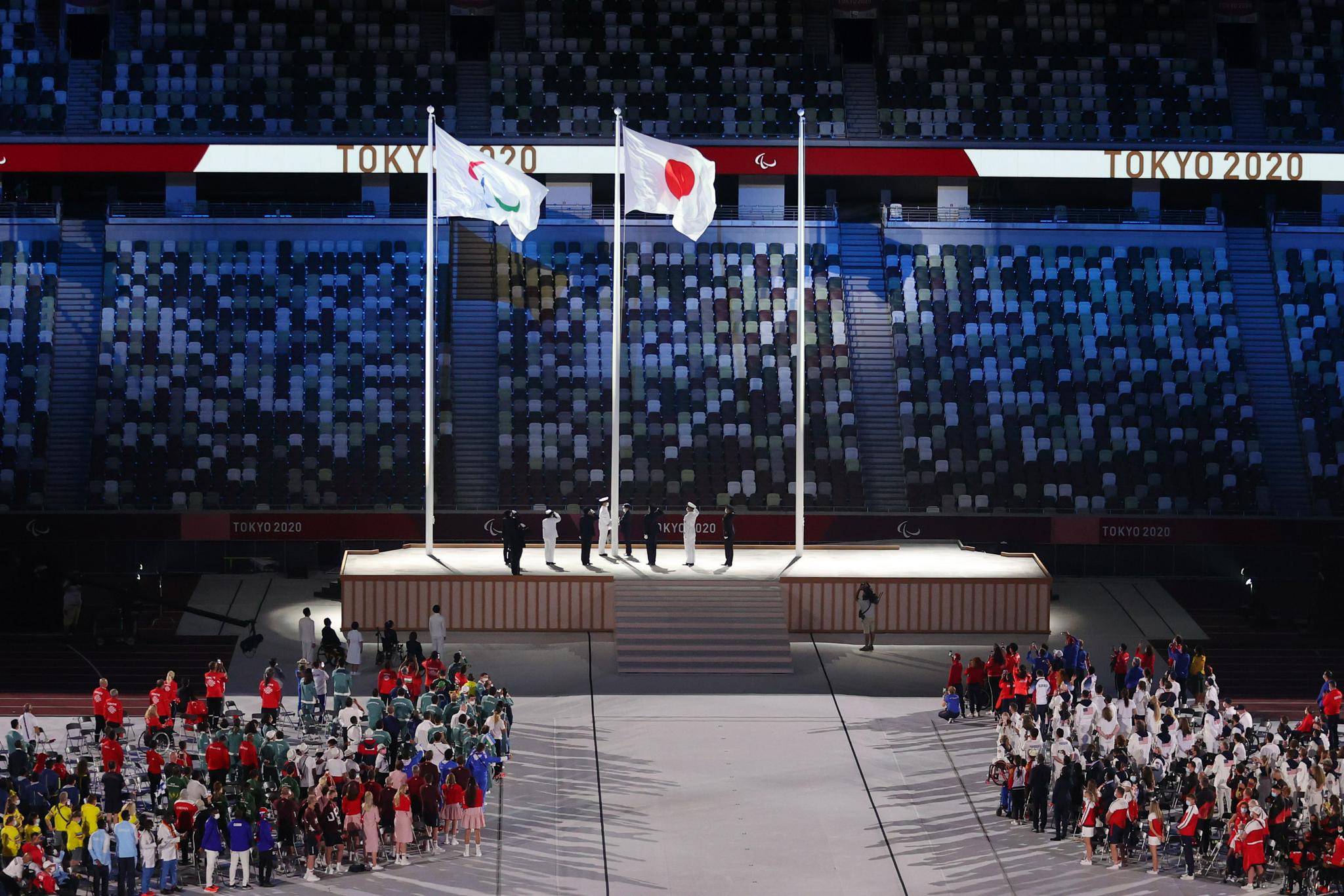 正文  9月5日,第16届夏季残疾人奥林匹克运动会闭幕式在日本东京举行.