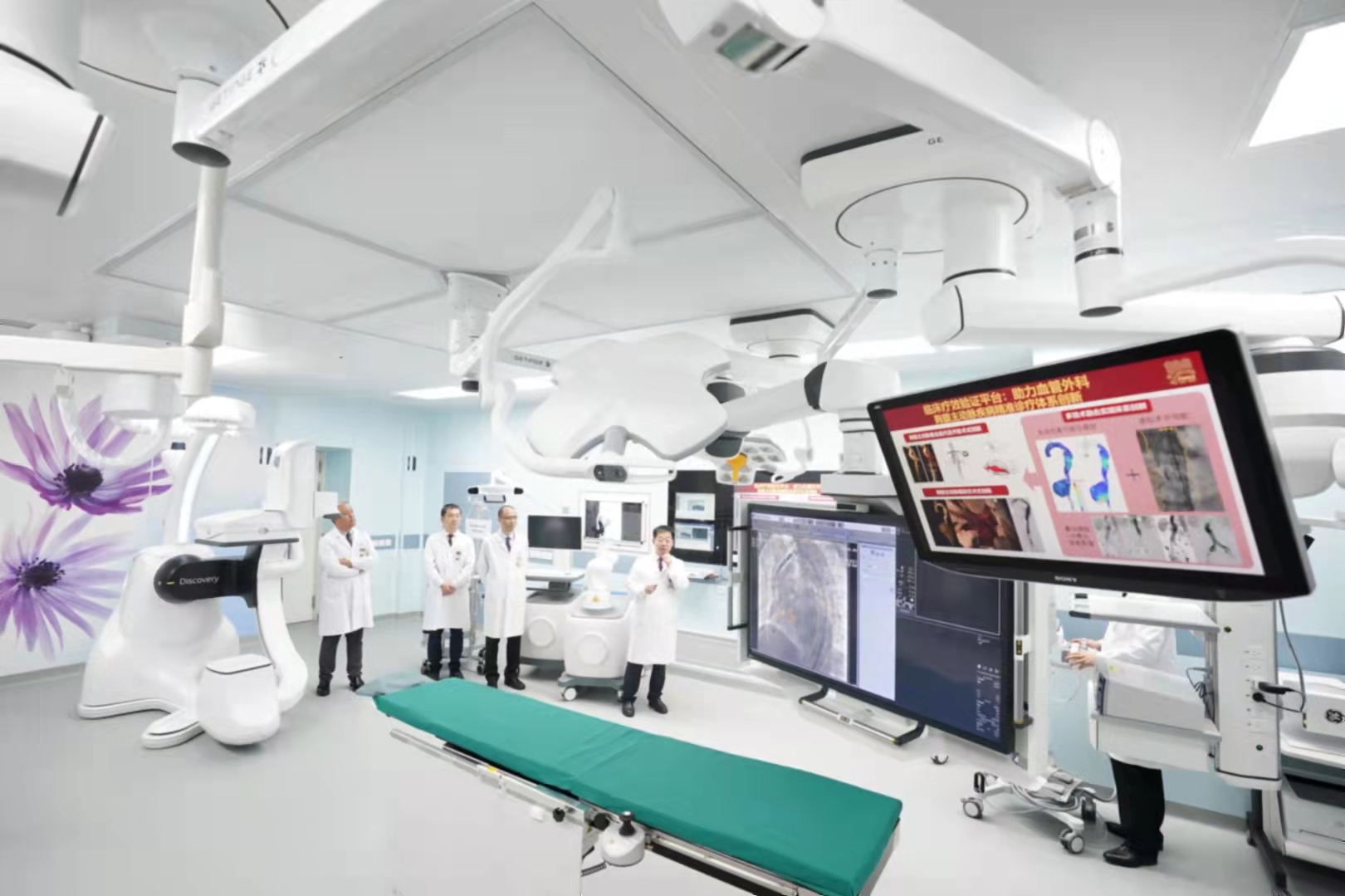 协和医院今天启用一栋新楼里面医疗设施多先进多图直击