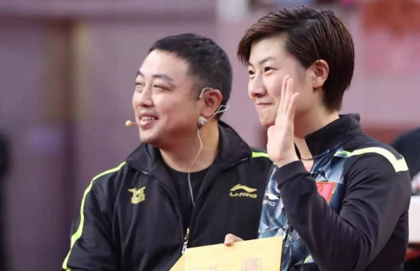 很快知名演员潘粤明在社交媒体上送出祝福,称:宁宁加油!