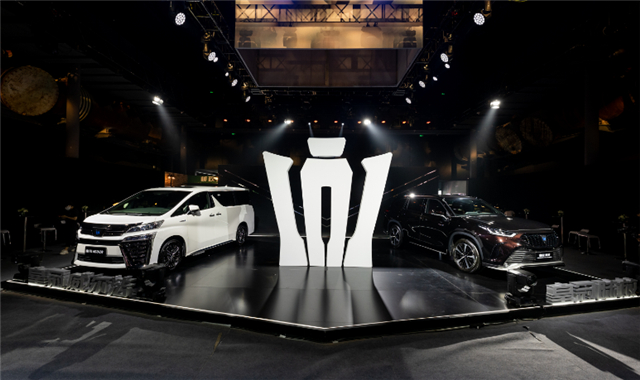 对比汉兰达，皇冠陆放优势在这三个地方！