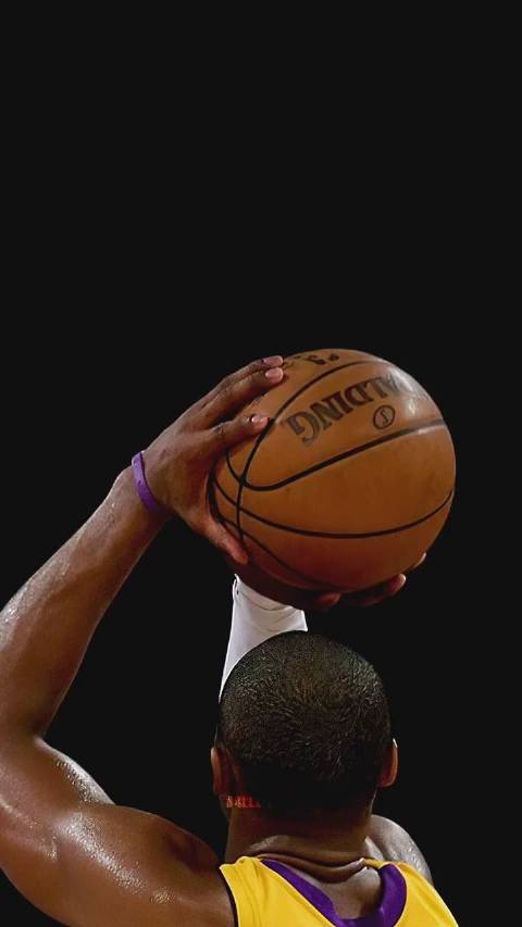 个人认为是篮球史上最标准好看的投篮动作!_手机新浪网