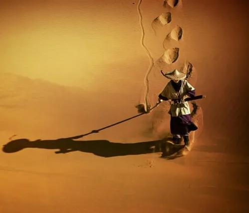 浪迹江湖,格局大了事儿就小了