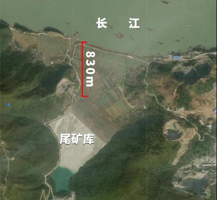 大冶有色公司丰山铜矿尾矿库环境隐患突出，距离长江干流800余米，未建截洪沟