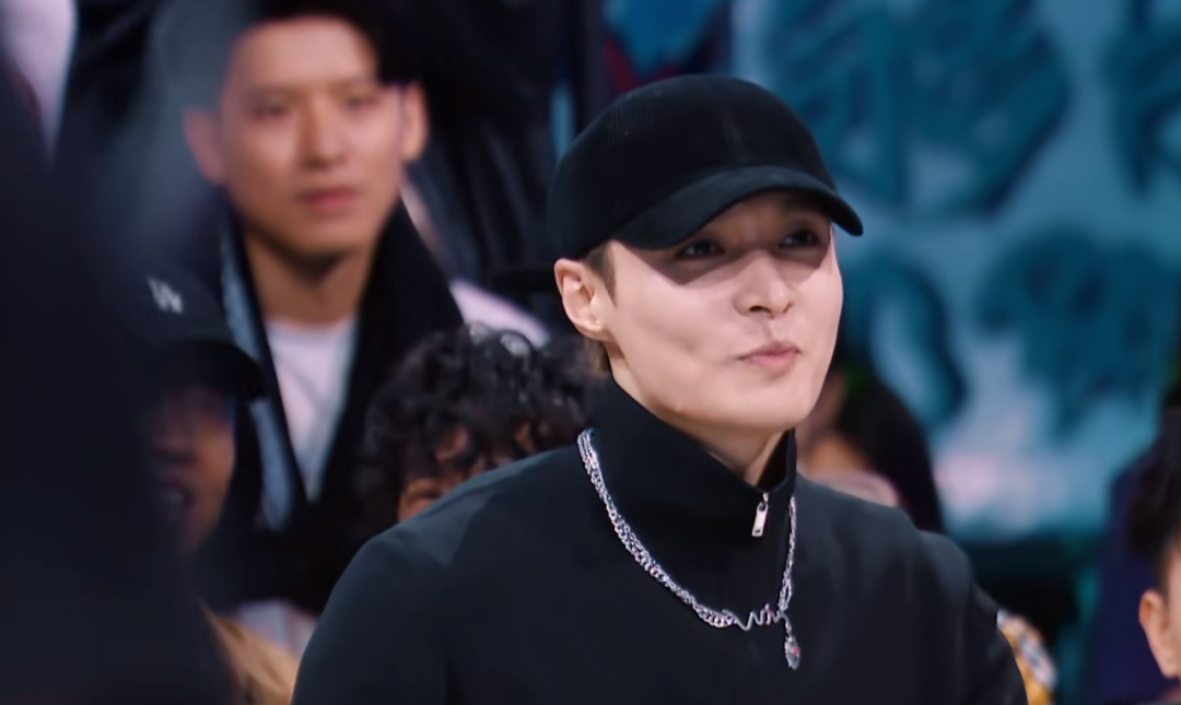 张艺兴疑在《这街》抄袭?王一博当面指出,并用同样的动作回应休闲区蓝鸢梦想 - Www.slyday.coM 张艺兴疑在《这街》抄袭?王一博当面指出,并用同样的动作回应休闲区蓝鸢梦想 - Www.slyday.coM