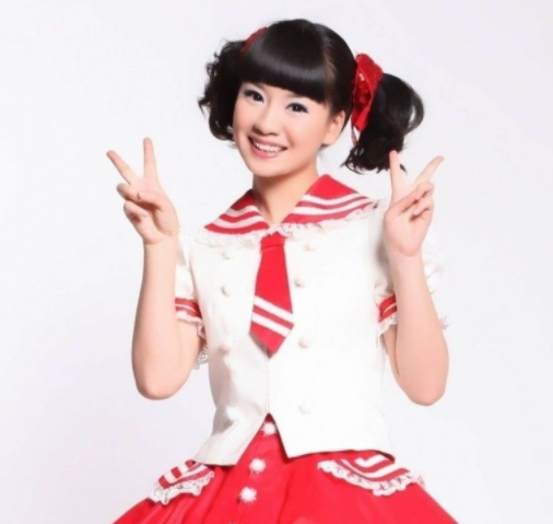 9月6日,央视少儿频道《智慧树》主持人红果果官宣二胎得子.