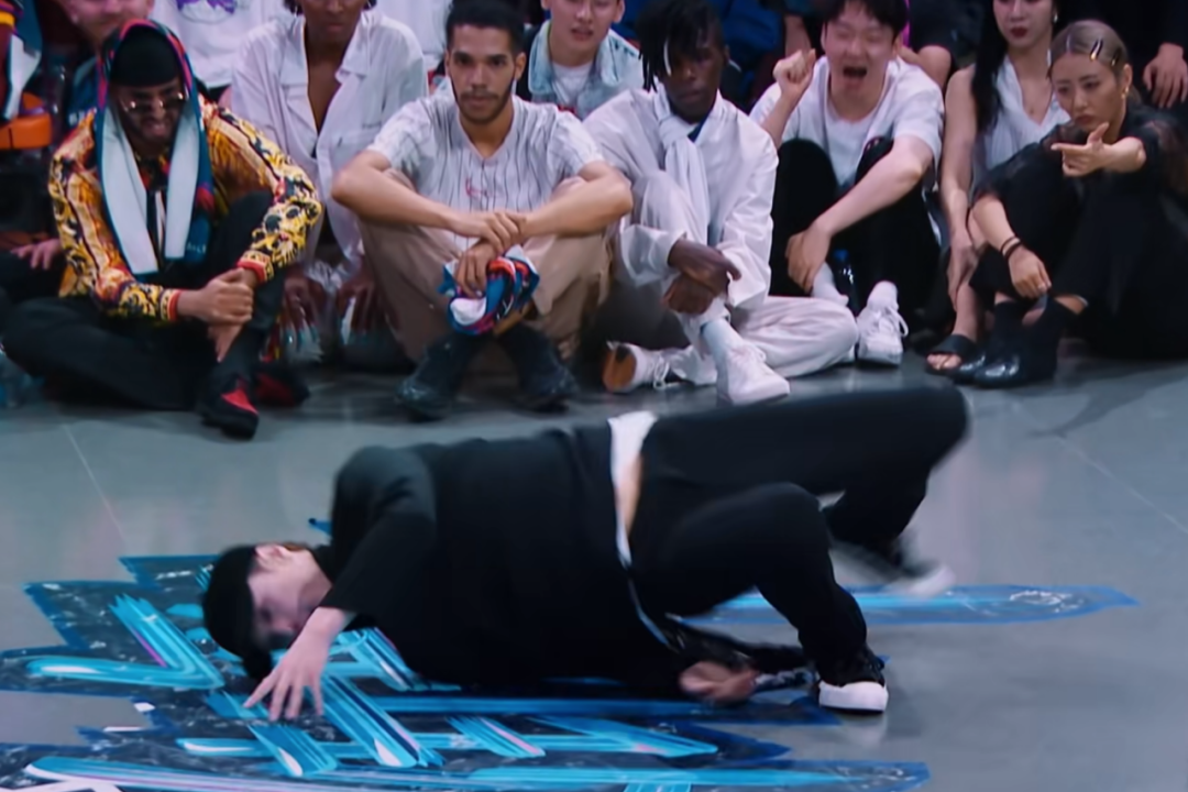 张艺兴疑在《这街》抄袭?王一博当面指出,并用同样的动作回应休闲区蓝鸢梦想 - Www.slyday.coM 张艺兴疑在《这街》抄袭?王一博当面指出,并用同样的动作回应休闲区蓝鸢梦想 - Www.slyday.coM