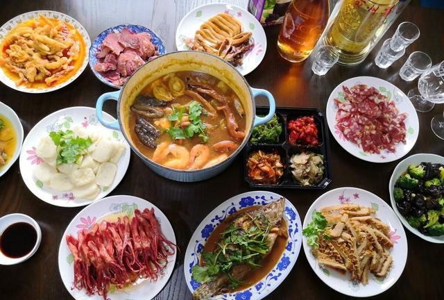 这3道寒酸的下酒菜几乎没啥成本配这2种酒曾是老酒鬼的最爱