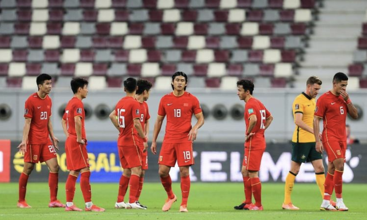 国足VS日本：5大奇兵盼亮剑，李铁会用吗？目标拿1分休闲区蓝鸢梦想 - Www.slyday.coM