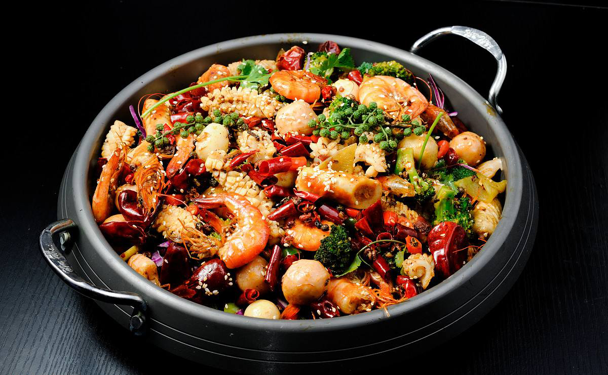 自己在家就能做的麻辣香火锅,安全健康,香辣爽口,营养美味