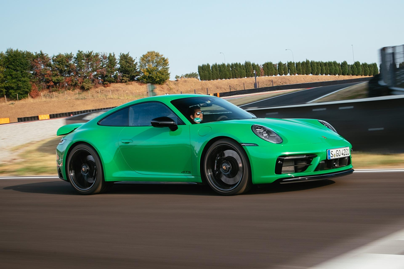 熏黑元素 轻量化 可选手动变速箱 保时捷911 gts系列发布