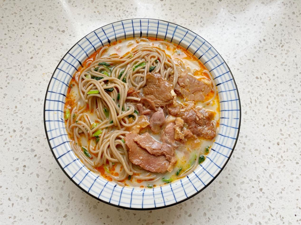 自制藤椒牛肉面快手又美味十分钟就能上桌太过瘾了