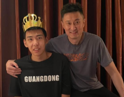 宏远强化队伍,林书豪表态北京首钢,周琦300万加盟澳洲凤凰队?休闲区蓝鸢梦想 - Www.slyday.coM 宏远强化队伍,林书豪表态北京首钢,周琦300万加盟澳洲凤凰队?休闲区蓝鸢梦想 - Www.slyday.coM