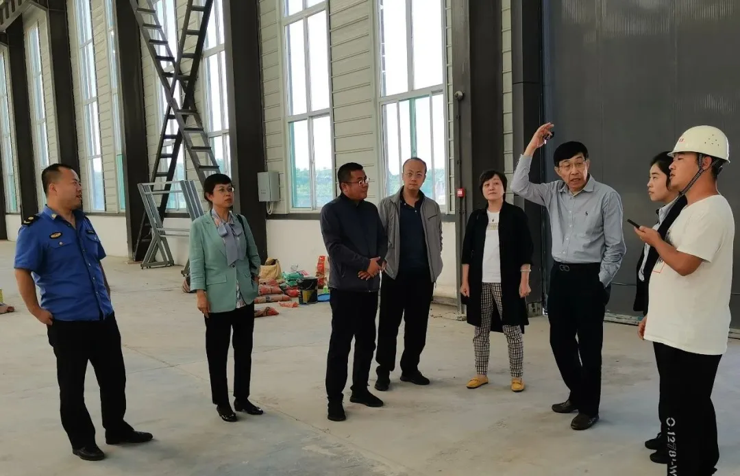 后勤服务中心9月7日,吕梁经开区管委会副主任秦阳陪同省发改委项目