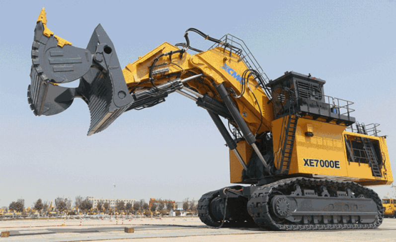 一铲下去就是60吨中国700吨液压挖掘机有多年仅4国能造