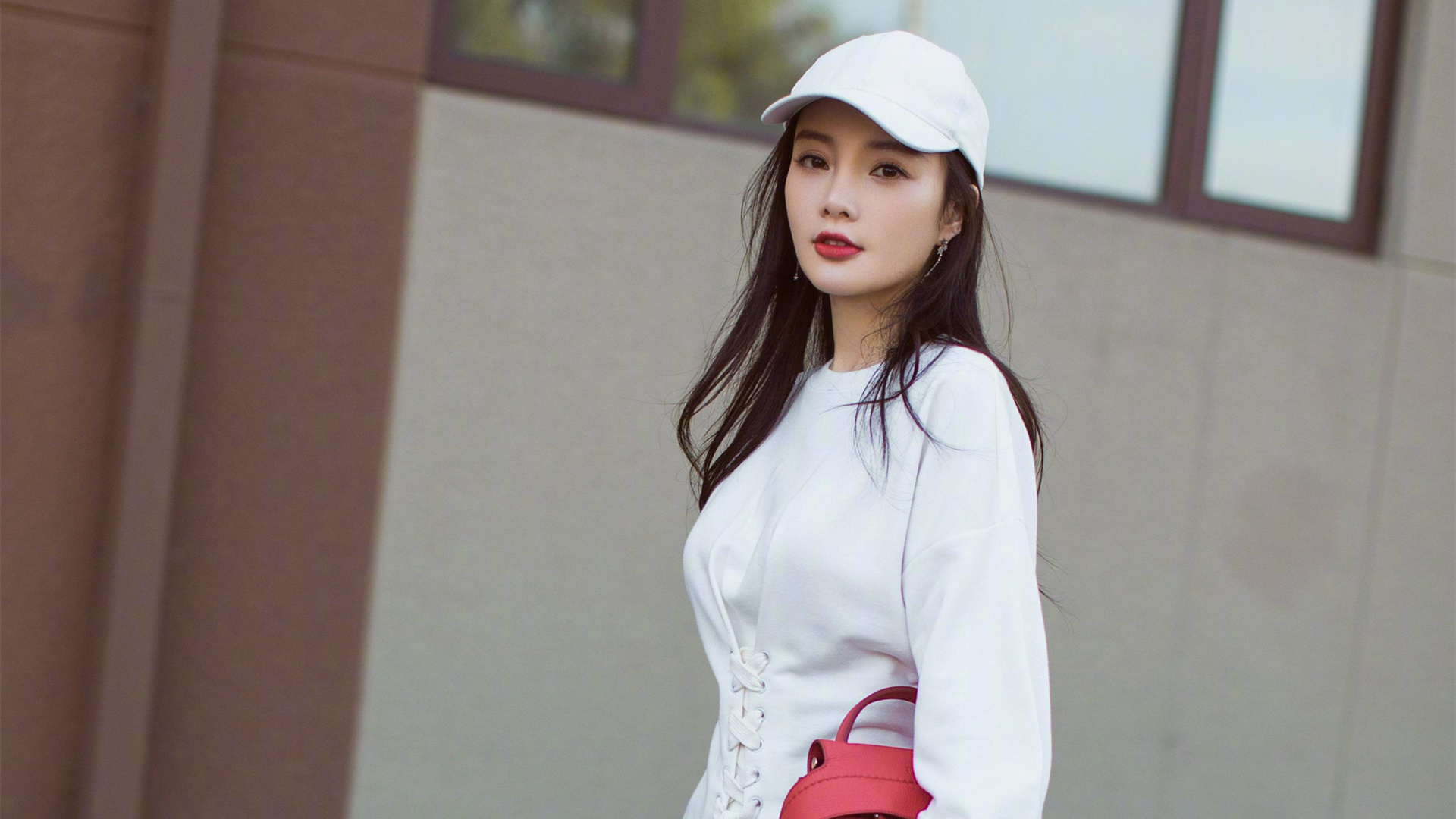 李小璐复出彻底没戏了中宣部的这份文件宣告了她复出再无希望