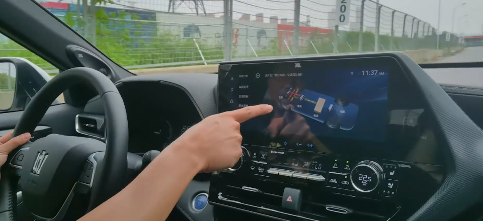 顶配45.08万？皇冠陆放加价10万，你会花宝马X3的价格买它吗？