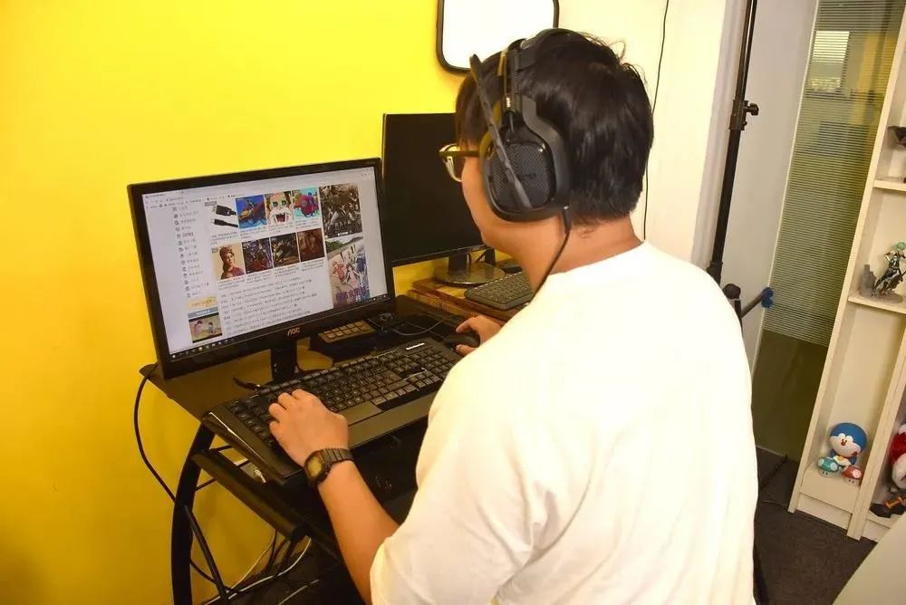 “最严游戏禁令”发布后:60岁老太半夜《王者荣耀》拿五杀?休闲区蓝鸢梦想 - Www.slyday.coM “最严游戏禁令”发布后:60岁老太半夜《王者荣耀》拿五杀?休闲区蓝鸢梦想 - Www.slyday.coM