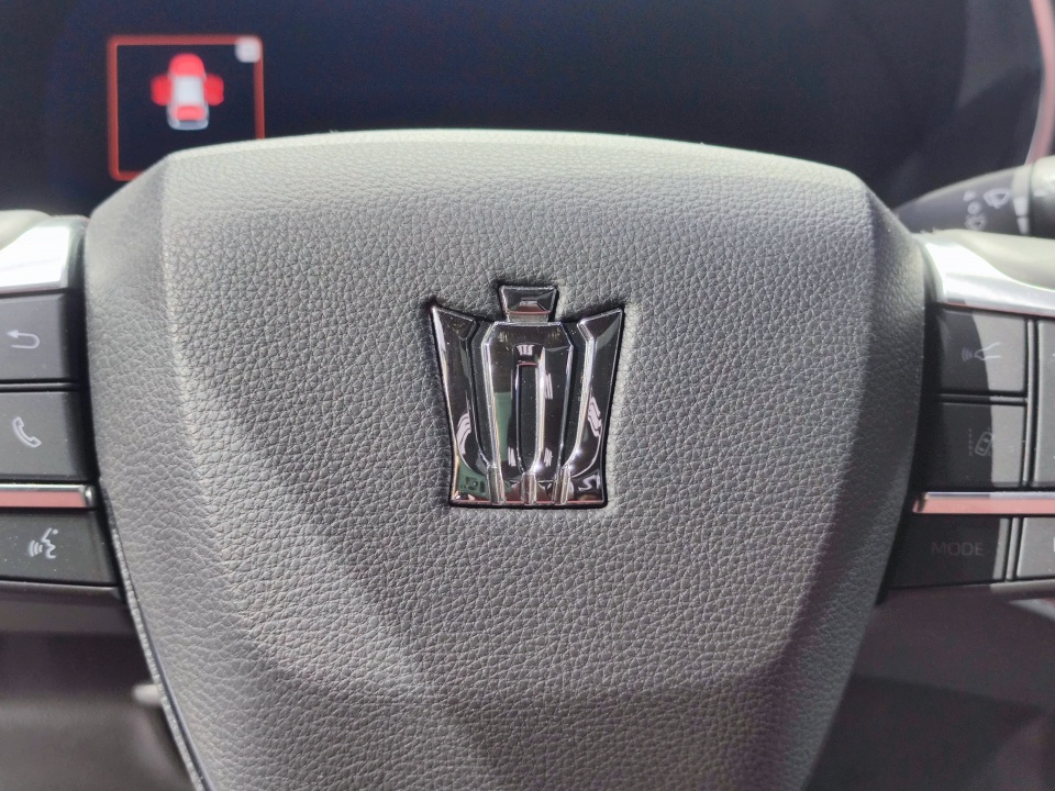 顶配45.08万？皇冠陆放加价10万，你会花宝马X3的价格买它吗？