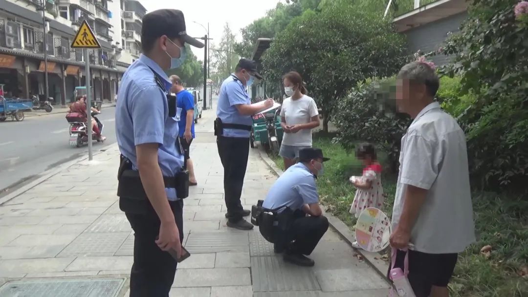 杭州一小女孩走失，差点被“陌生人”带走？女子连忙报警休闲区蓝鸢梦想 - Www.slyday.coM