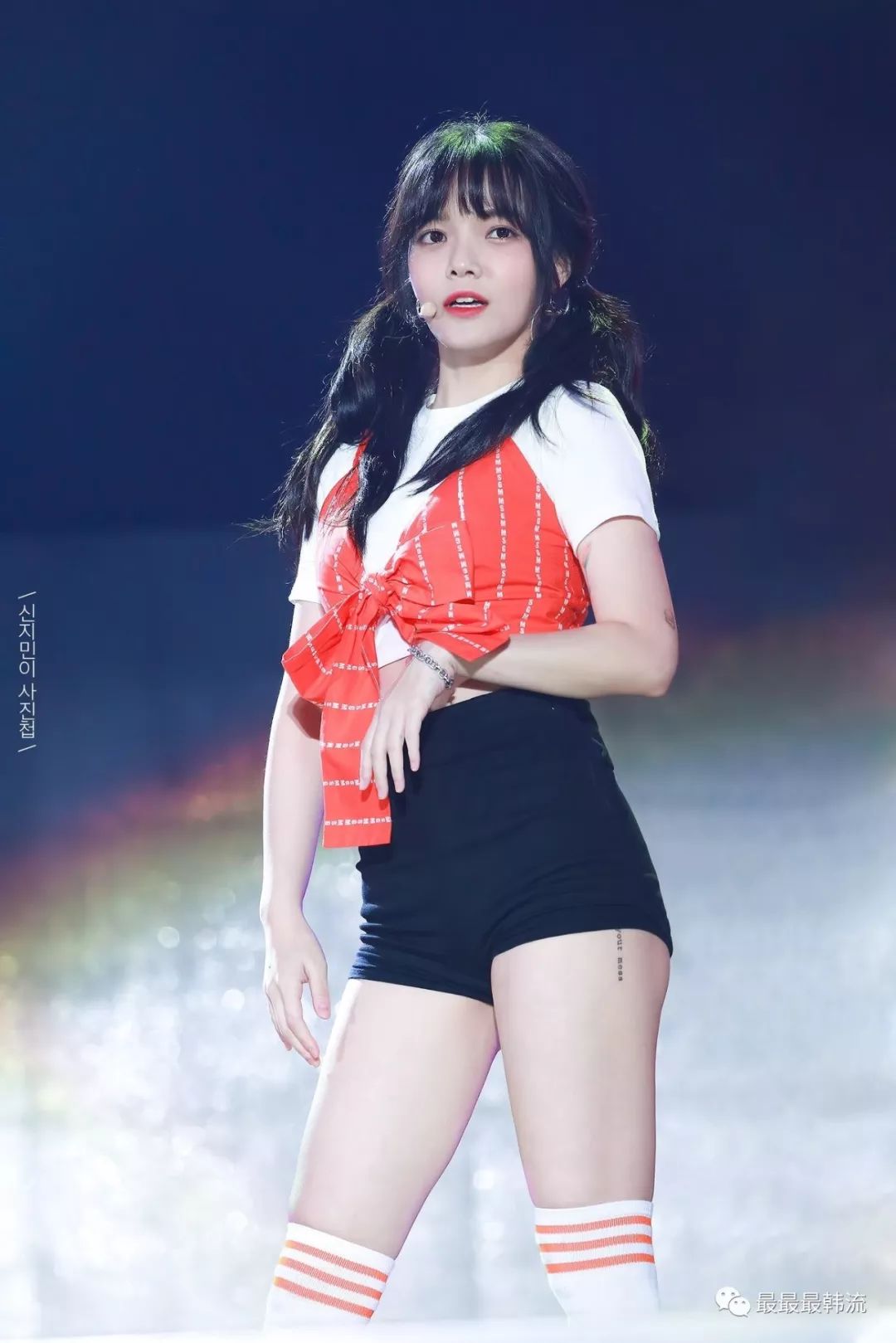 她真的该治治病了.