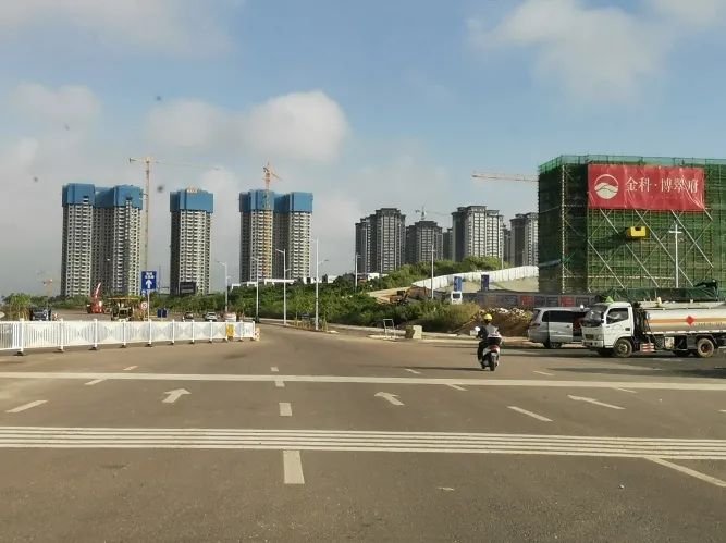 号外号外合坡路通车南宁骏佳与您更近