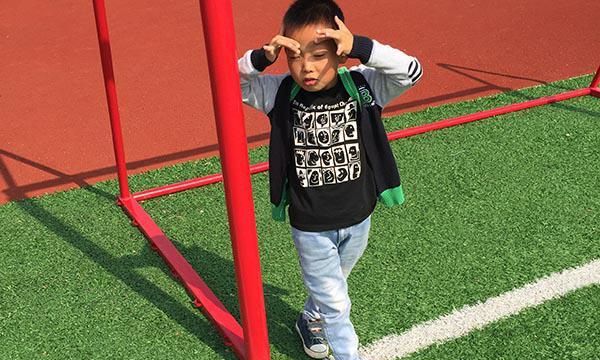 白露已至,儿童如何养肺?又到开学季,孩子的健康防护怎么做?休闲区蓝鸢梦想 - Www.slyday.coM