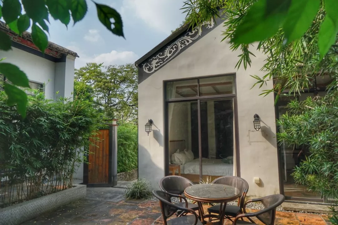 广州自驾1h,佛山这家私藏一处高配却低调的清新禅意民宿丨碧榕庄