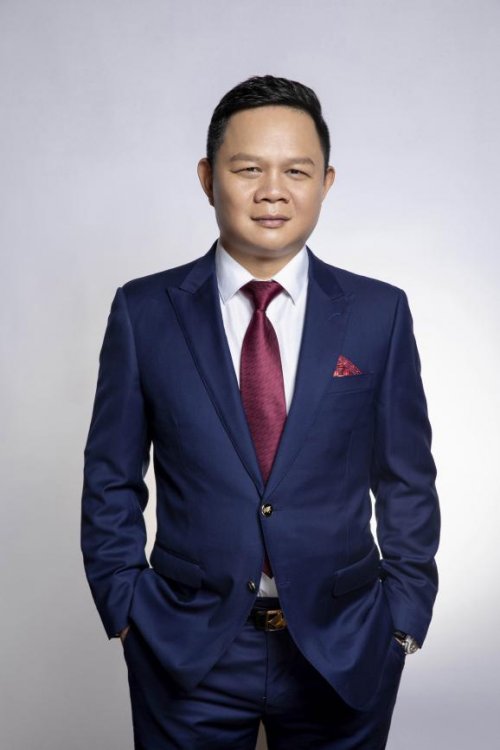 黄金码头林国春获黄金珠宝行业30年风云人物之领军人物