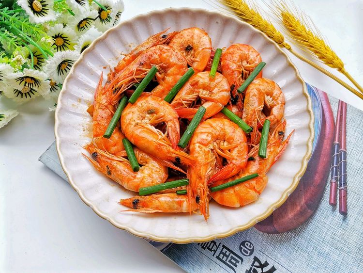 大虾此做法,上桌都抢着吃,酱汁浓郁,鲜香美味,太过瘾了|大虾|番茄酱
