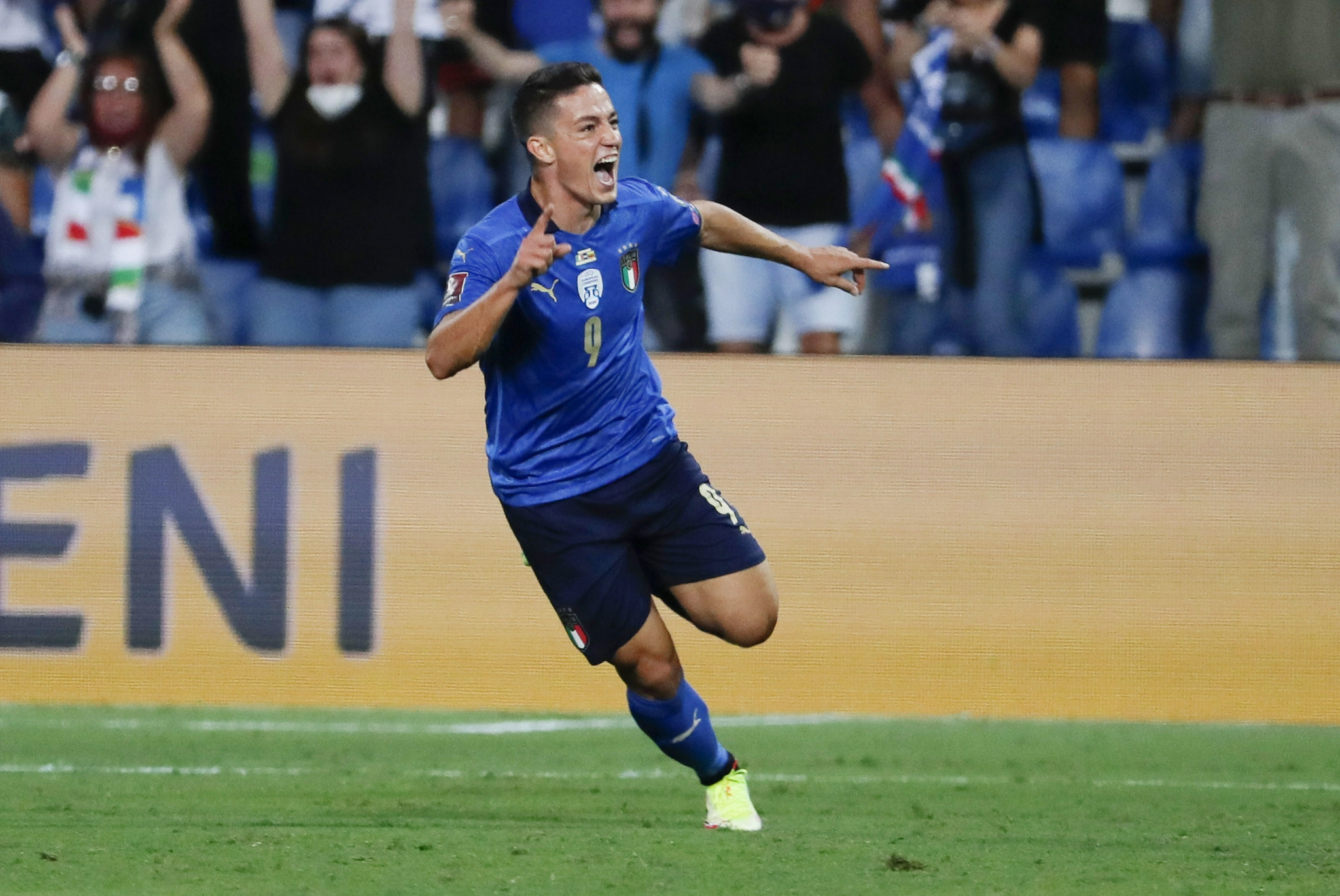 足球世界杯预选赛意大利胜立陶宛