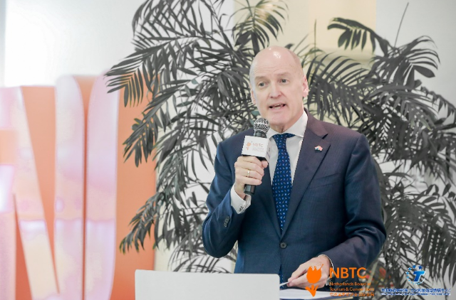 荷兰驻华大使贺伟民