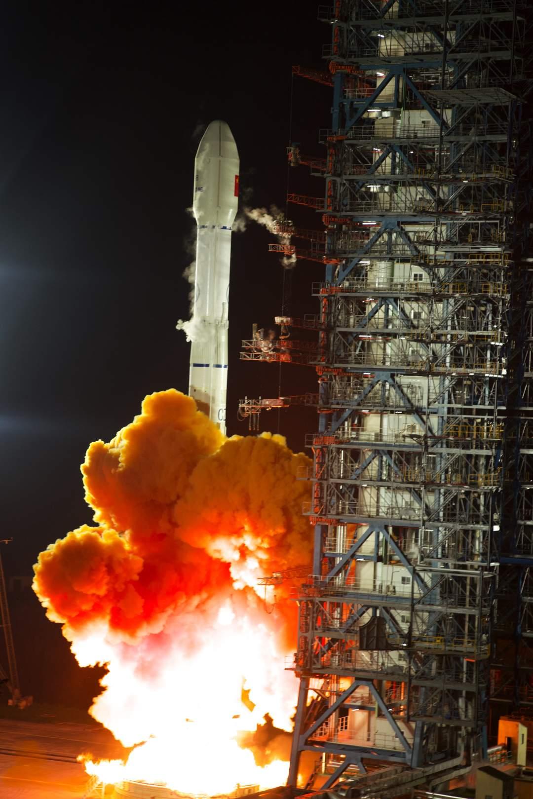 祝贺!我国成功发射中星9b卫星__财经头条