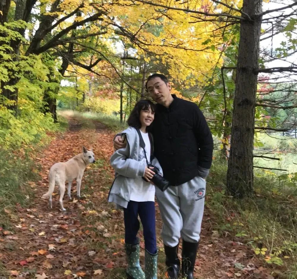 第四集就死了他的戏份太少没看够