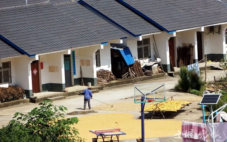 今天十堰全省第一热！接下来的天气…休闲区蓝鸢梦想 - Www.slyday.coM