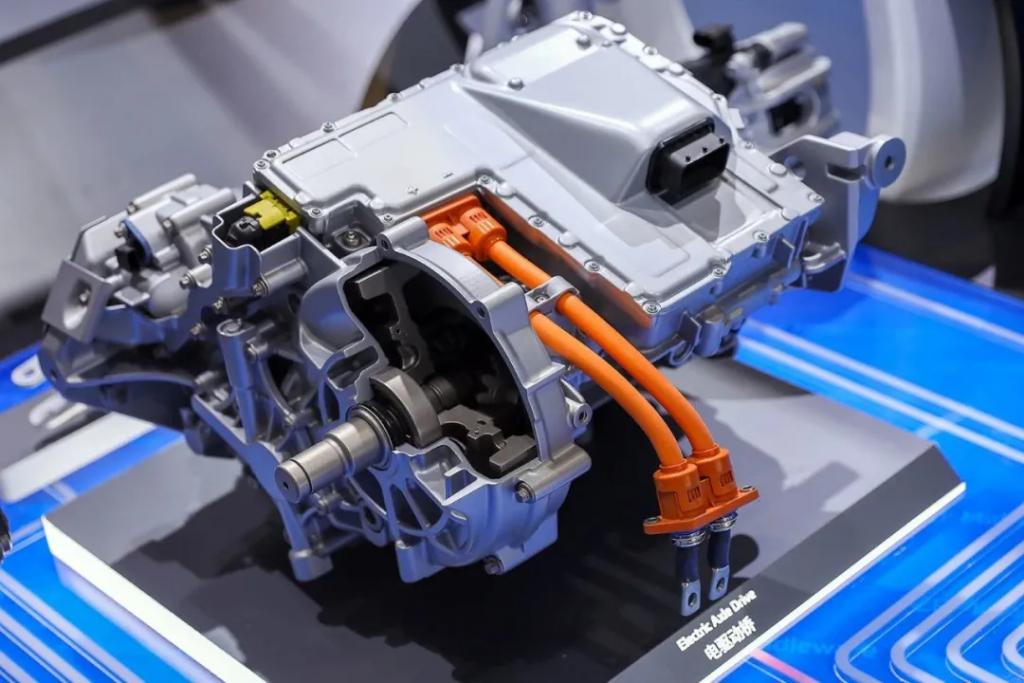 50%提速 采埃孚全球首发模块化电驱动组件-新浪汽车