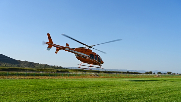 阳泉东梁机场盂县航空飞行营地首飞成功|盂县|营地|航空_新浪新闻