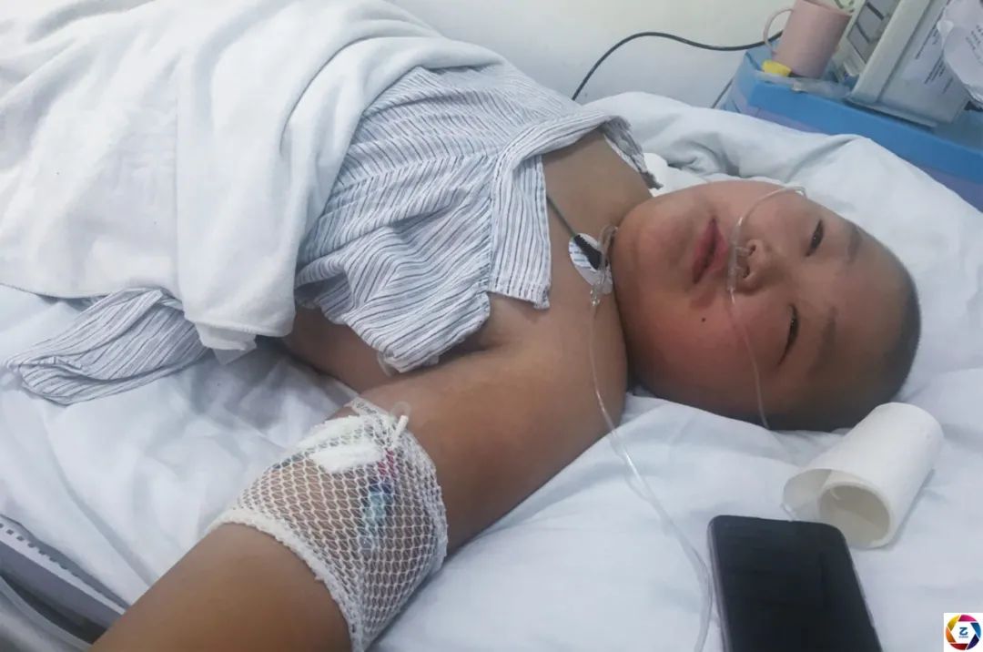 男孩右臂莫名疼痛,为了保命无奈截肢,谁知断臂后更大的悲剧来了休闲区蓝鸢梦想 - Www.slyday.coM 男孩右臂莫名疼痛,为了保命无奈截肢,谁知断臂后更大的悲剧来了休闲区蓝鸢梦想 - Www.slyday.coM