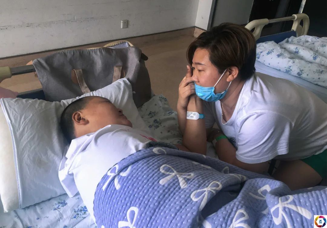 男孩右臂莫名疼痛,为了保命无奈截肢,谁知断臂后更大的悲剧来了休闲区蓝鸢梦想 - Www.slyday.coM 男孩右臂莫名疼痛,为了保命无奈截肢,谁知断臂后更大的悲剧来了休闲区蓝鸢梦想 - Www.slyday.coM