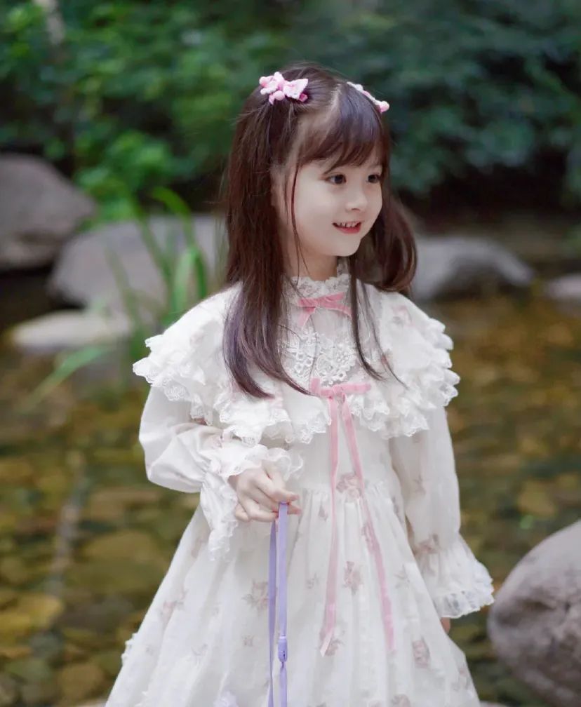 贵圈颜值被吐槽一代不如一代，真正的漫画颜门面脸却都流落民间…休闲区蓝鸢梦想 - Www.slyday.coM