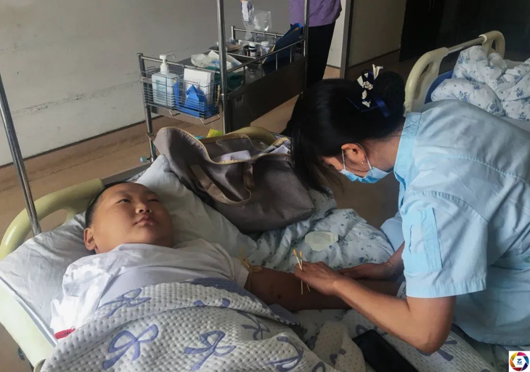 男孩右臂莫名疼痛,为了保命无奈截肢,谁知断臂后更大的悲剧来了休闲区蓝鸢梦想 - Www.slyday.coM 男孩右臂莫名疼痛,为了保命无奈截肢,谁知断臂后更大的悲剧来了休闲区蓝鸢梦想 - Www.slyday.coM