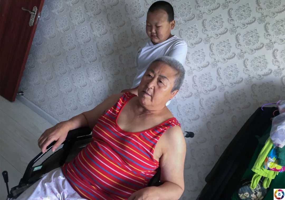 男孩右臂莫名疼痛,为了保命无奈截肢,谁知断臂后更大的悲剧来了休闲区蓝鸢梦想 - Www.slyday.coM 男孩右臂莫名疼痛,为了保命无奈截肢,谁知断臂后更大的悲剧来了休闲区蓝鸢梦想 - Www.slyday.coM