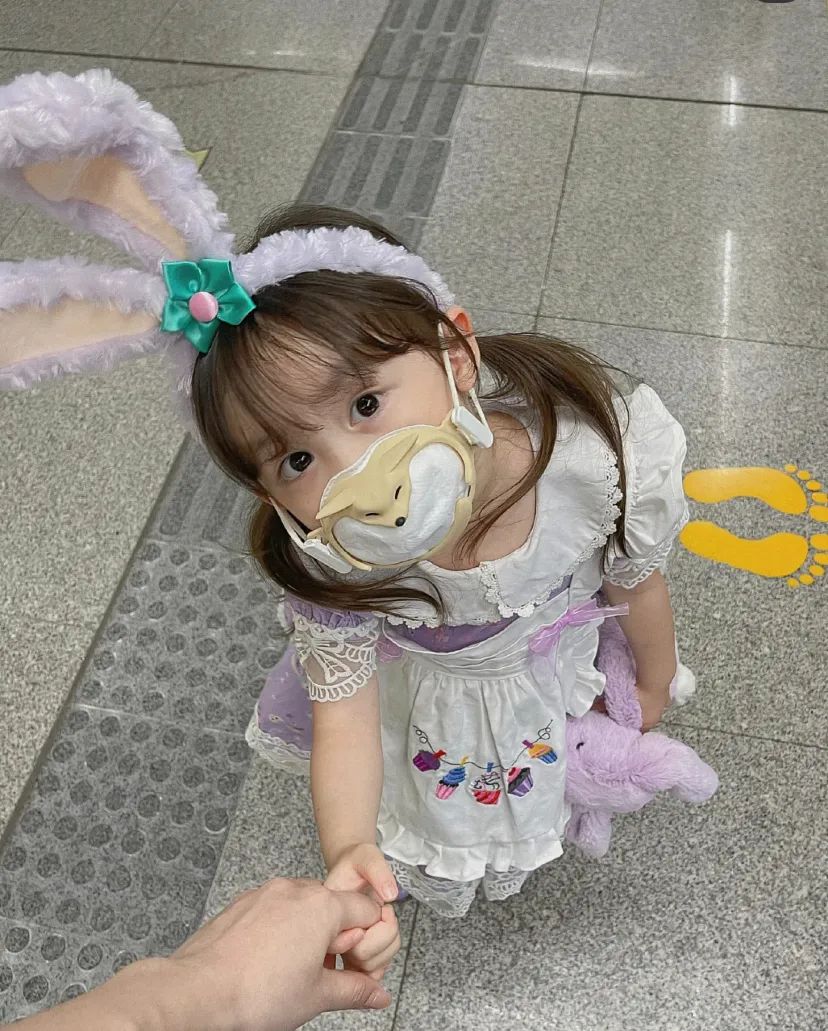 贵圈颜值被吐槽一代不如一代，真正的漫画颜门面脸却都流落民间…休闲区蓝鸢梦想 - Www.slyday.coM