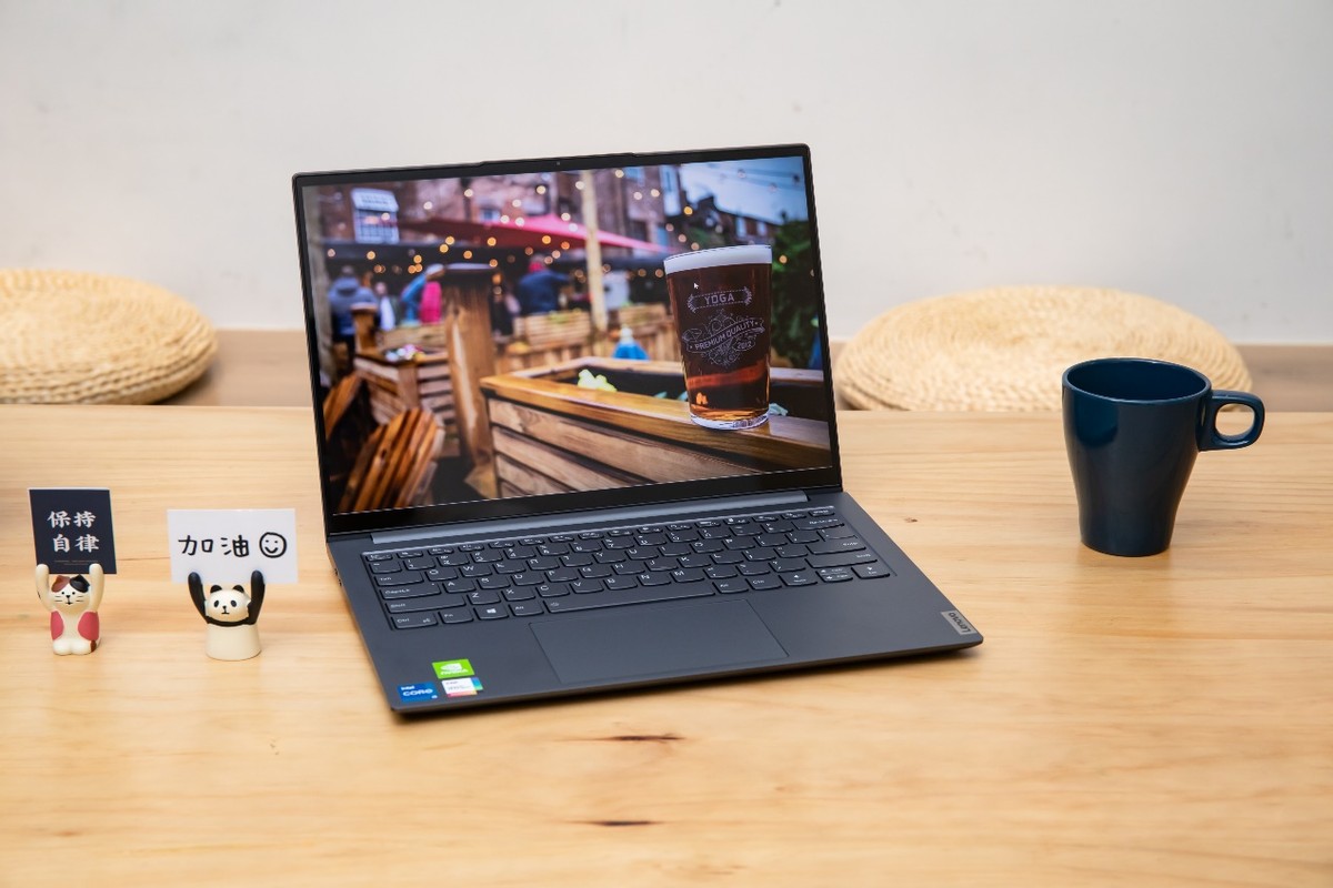 性价比与颜值担当高性能轻薄本yoga14s